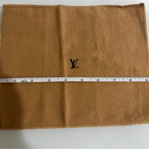 LOUIS VUITTON SMALL DUST BAG - Picture 7 of 7